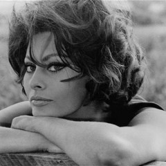 Napoli omaggia Sophia Loren