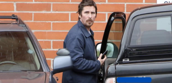 Christian Bale: la fama non cambia la macchina!