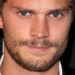 Jamie Dornan sul campo di battaglia